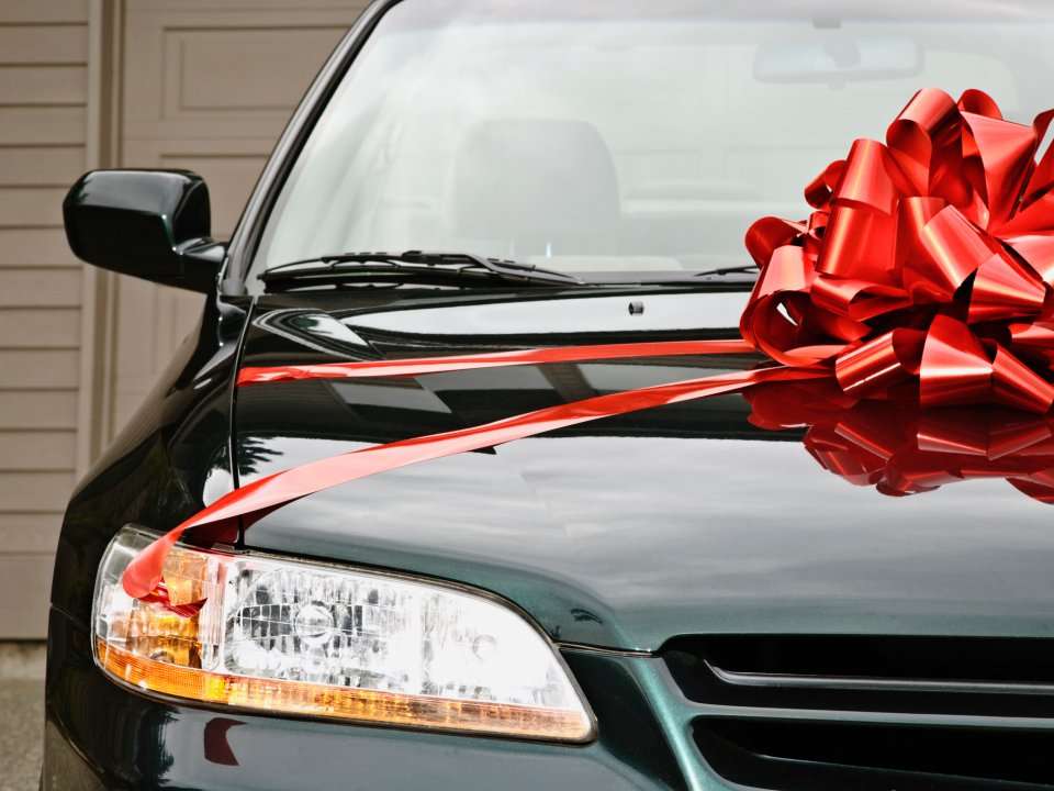 how to gift a car to a friend spouse or anyone else you love