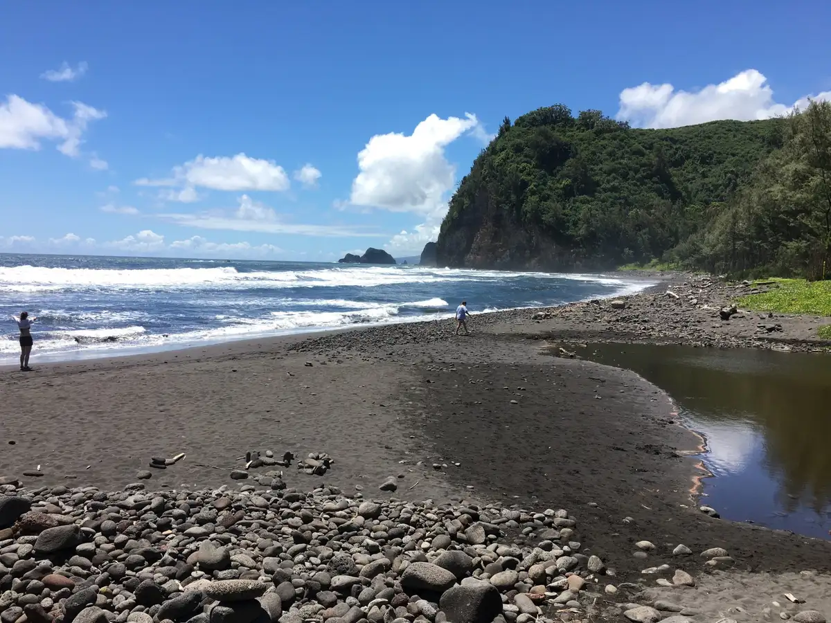 Do You Pay Taxes On A Gifted Car In Hawaii?